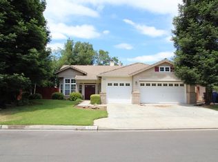 8509 N Whitney Ave, Fresno, CA