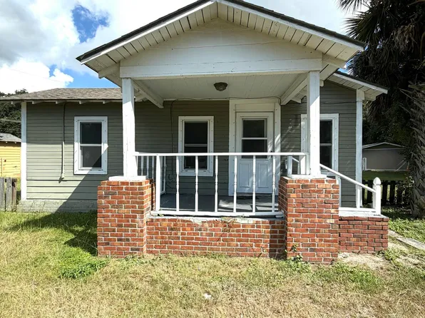 10 E Railroad St, Gulfport, MS 39507