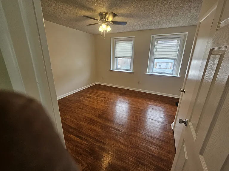 58 Suburban Ln — Photo 21