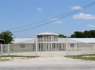 109 Santa Anna Ave UNIT B, Coleman, TX 76834