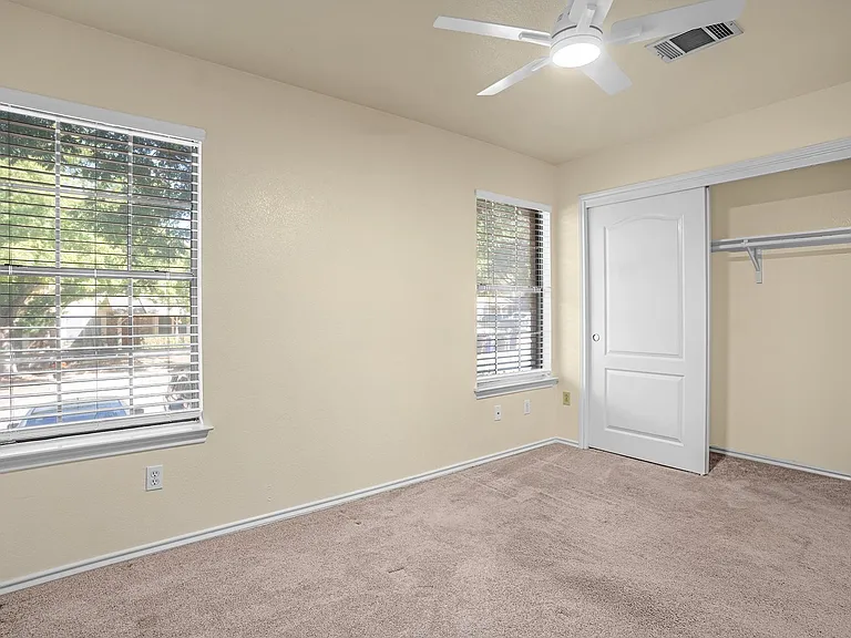 11901 Swearingen Dr #113 — Photo 18