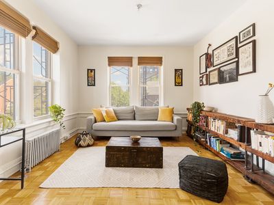 702 45th St APT 3I, Brooklyn, NY, 11220