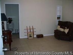 4th image of 12200 S Pine Oak Ter