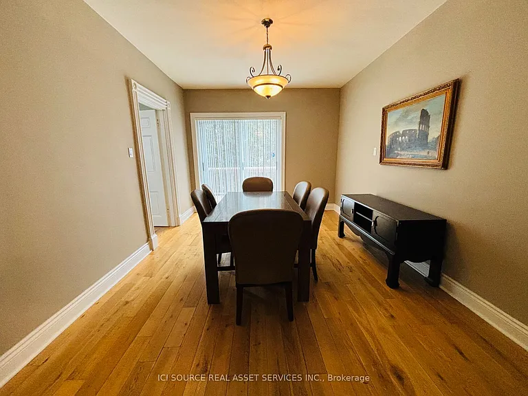 12 Iondale Pl — Photo 6
