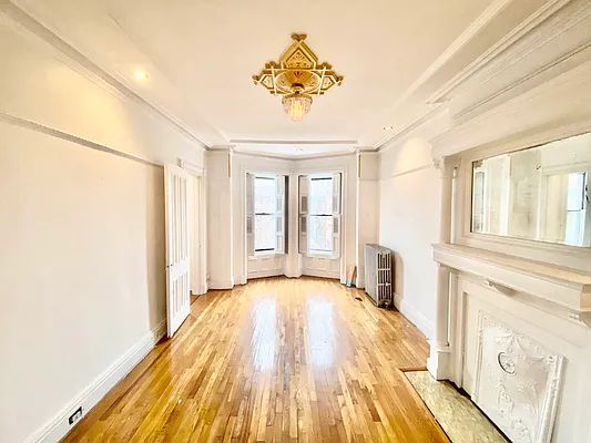 Rented by Stipple Inc. | media 1