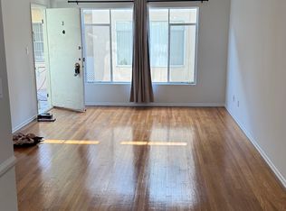 1109 S Shenandoah St #3, Los Angeles, CA 90035
