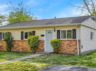 615 Queens View Ct, Hampton, VA 23669