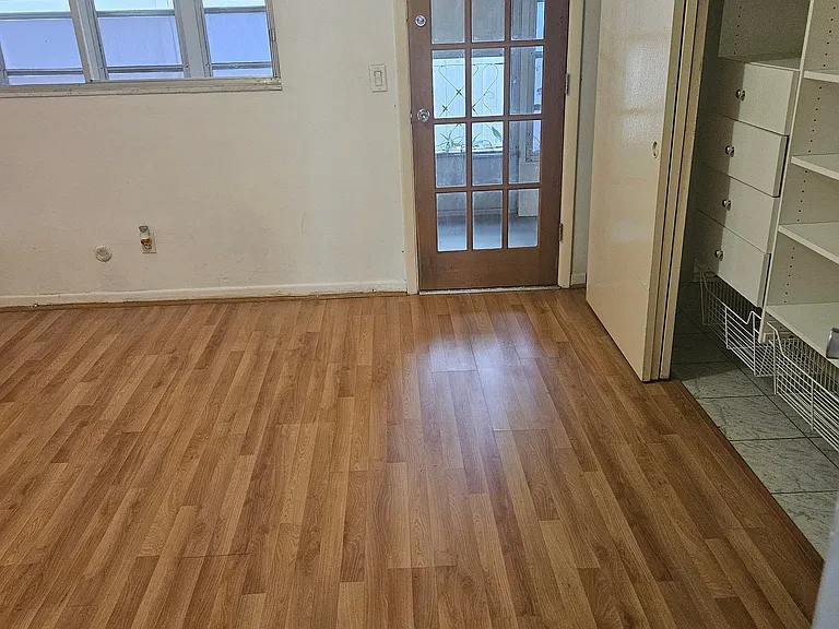2344 Shelley St #7 — Photo 4
