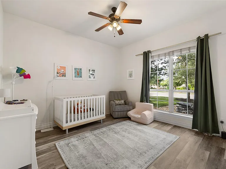415 Bitterroot Ln — Photo 25