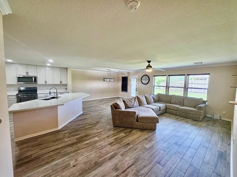 3145 Morgan Meadow Ln — Photo 7