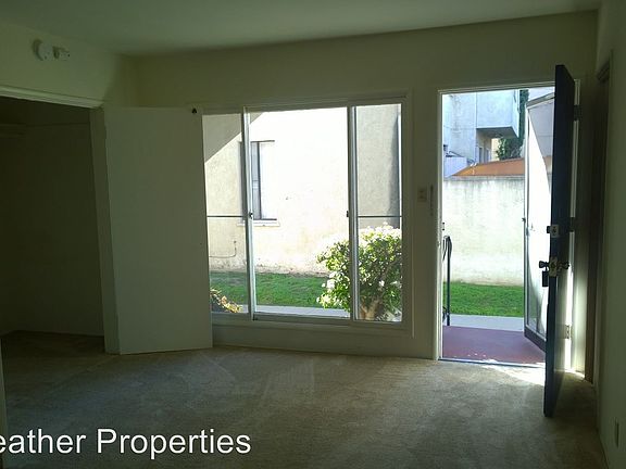 3rd image of 225 Argonne Ave APT 2