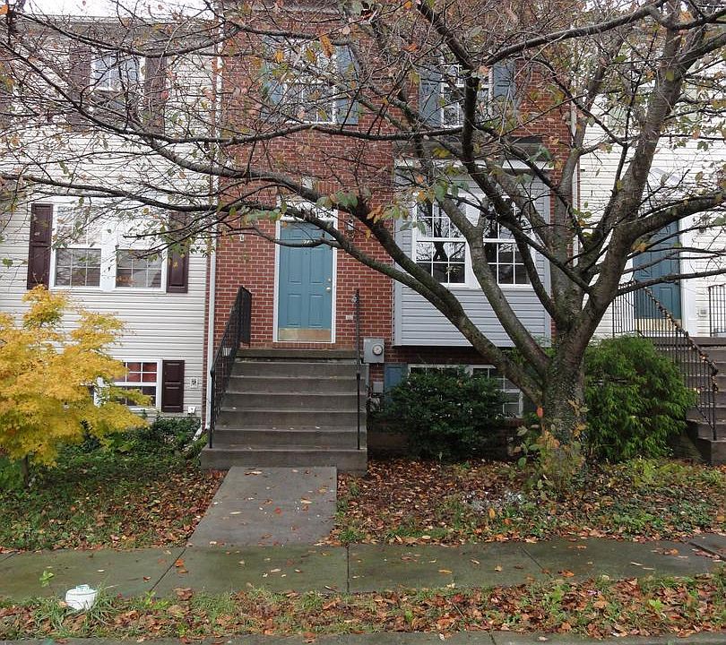 1st image of 26 Crawford Dr