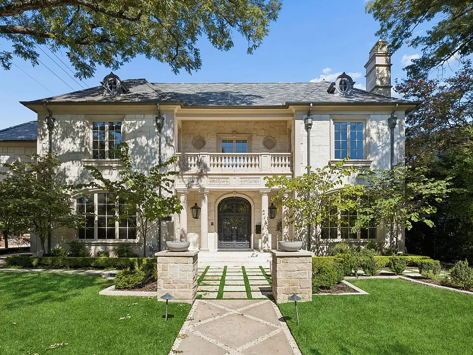 3548 Bryn Mawr Dr
