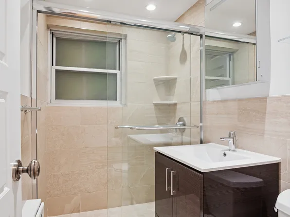 333 East 46th Street image 6 of 6