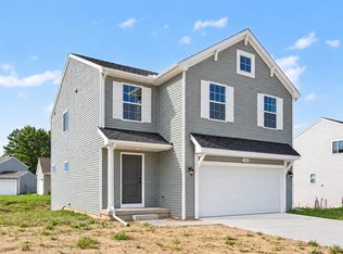 5550 Mammoth Dr, Caledonia, MI 49316