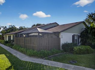 Oakwood Lakes Condominiums, Boynton Beach, FL 33436