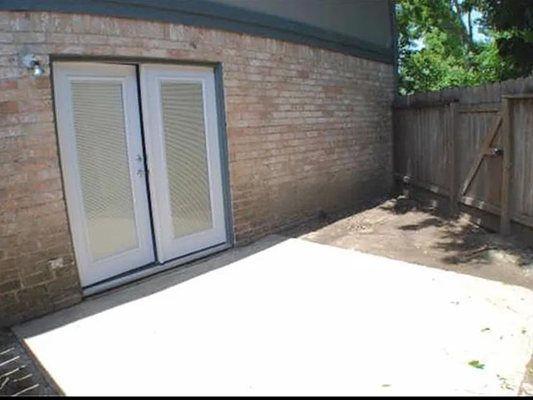 1116 Murrayhill Dr #8 — Photo 2