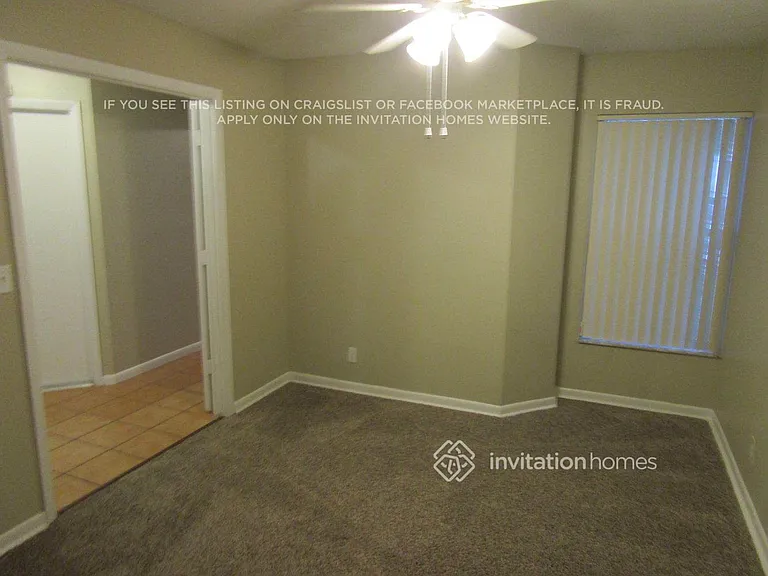 2855 NW 69th Ter — Photo 6