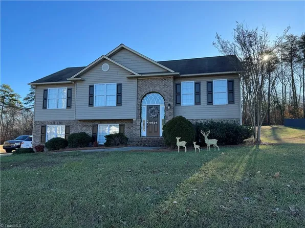 4624 Tobaccoville Rd, Tobaccoville, NC 27050