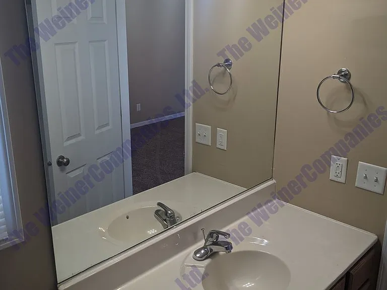 201 Red Bud Dr — Photo 17