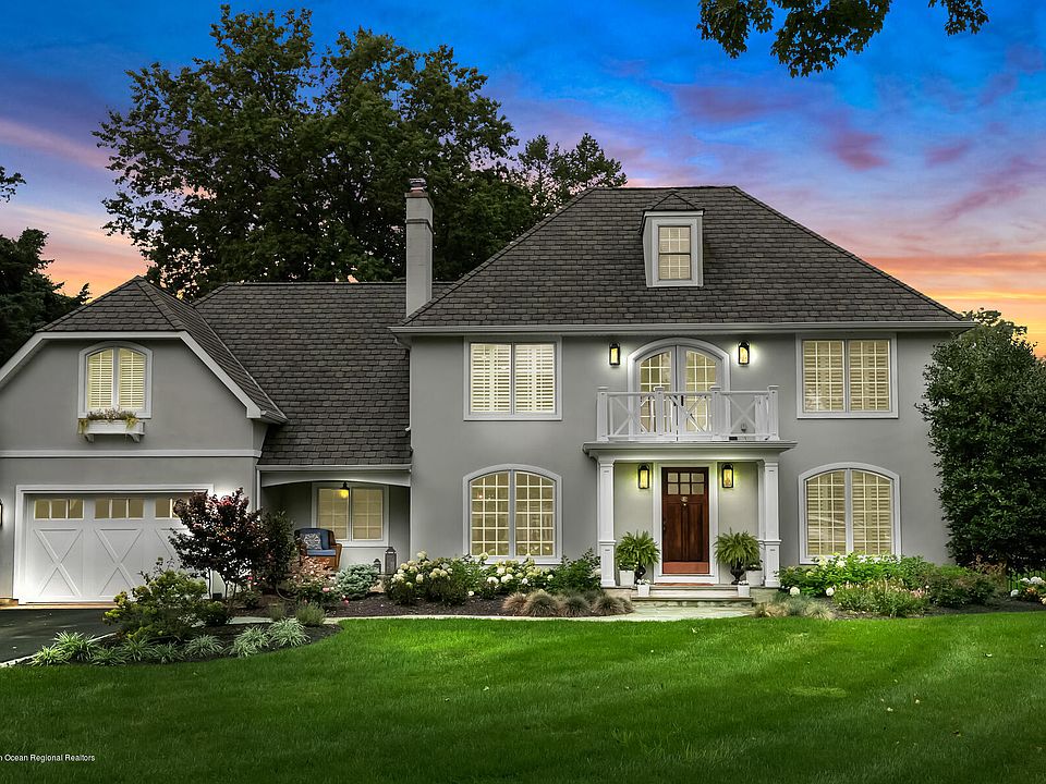 1st image of 42 E End Ave