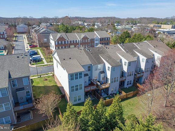 5th image of 70 Two Rivers Dr