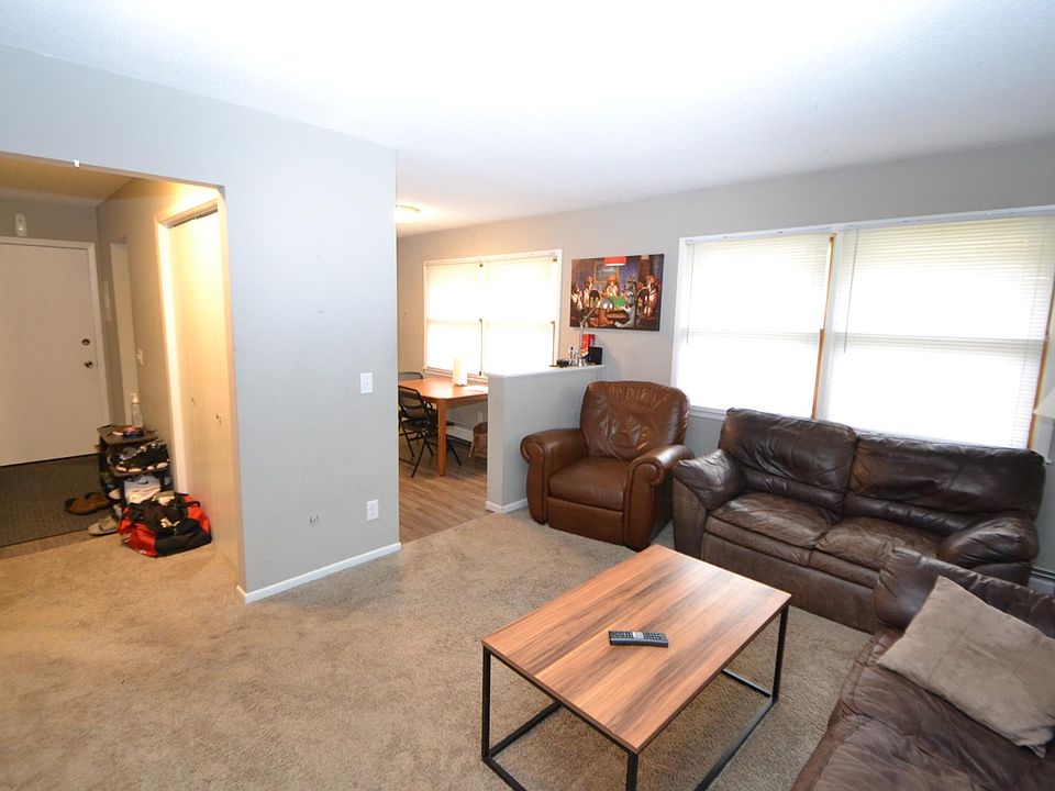 1st image of 1311 Greeley St S APT 1