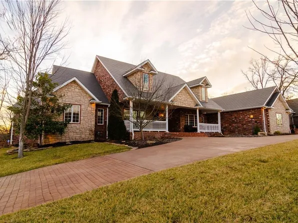 3713 Notting Hill Dr, Joplin, MO 64804