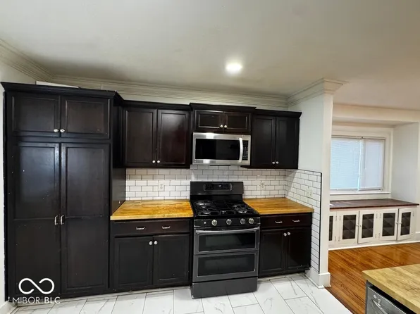 2532 E 17th St, Indianapolis, IN 46218