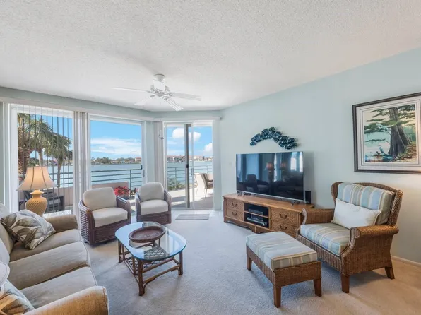 8020 Sailboat Key Blvd S APT 105, Saint Pete Beach, FL 33707