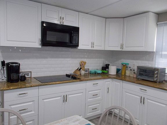 2nd image of 137 Royal Palm Cir