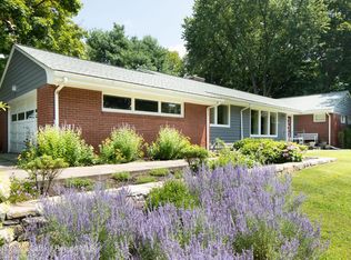 19 Traver Pl, Millerton, NY 12546