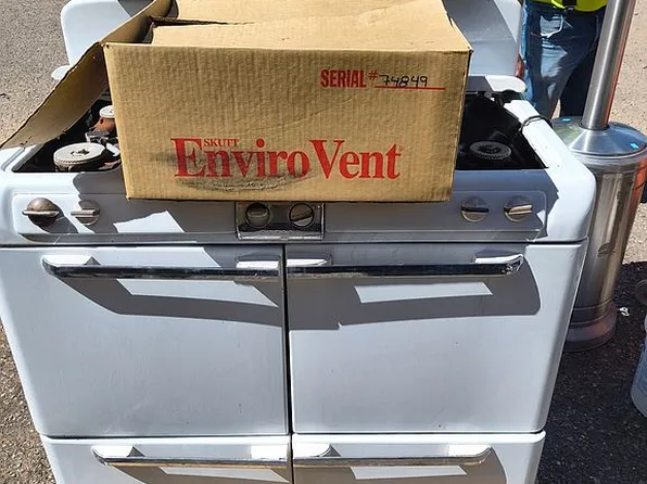 2315 Criss Rd SW, Albuquerque, NM 87105