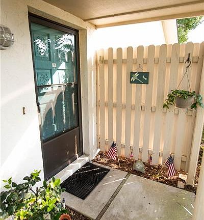 4th image of 1023 Capri Isles Blvd