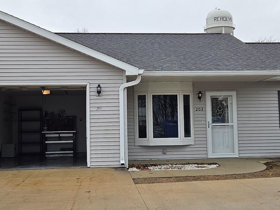 1st image of 203 E Ridge St