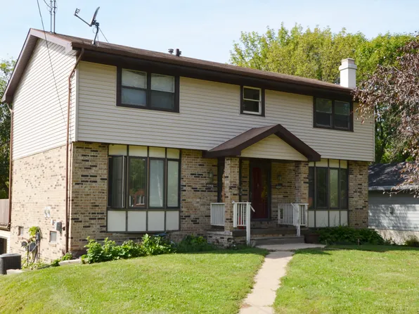 3924 E 38th St, Des Moines, IA 50317