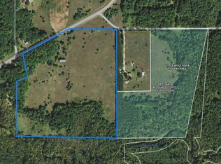 N11392 County Road P, Iola, WI 54945