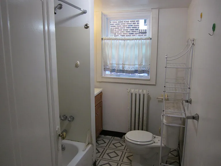 2201 Pittock St — Photo 13