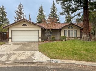 7198 N Ivanhoe Ave, Fresno, CA 93722