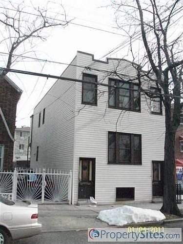 1st image of 4020 Murdock Ave