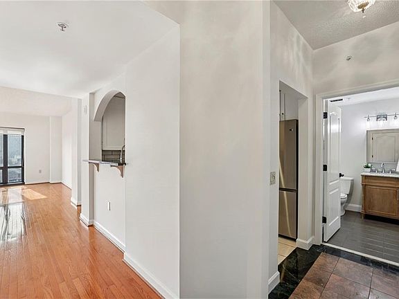 4th image of 3475 Oak Valley Rd NE APT 1580