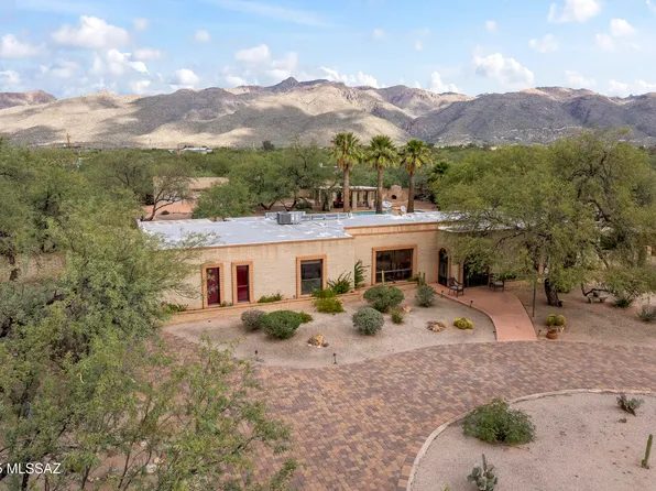 11101 E Calle Vaqueros, Tucson, AZ 85749