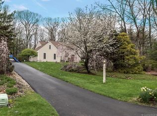 83 Stagecoach Rd, Avon, CT 06001