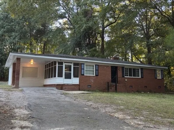 1512 Rock Dr, Raleigh, NC 27610