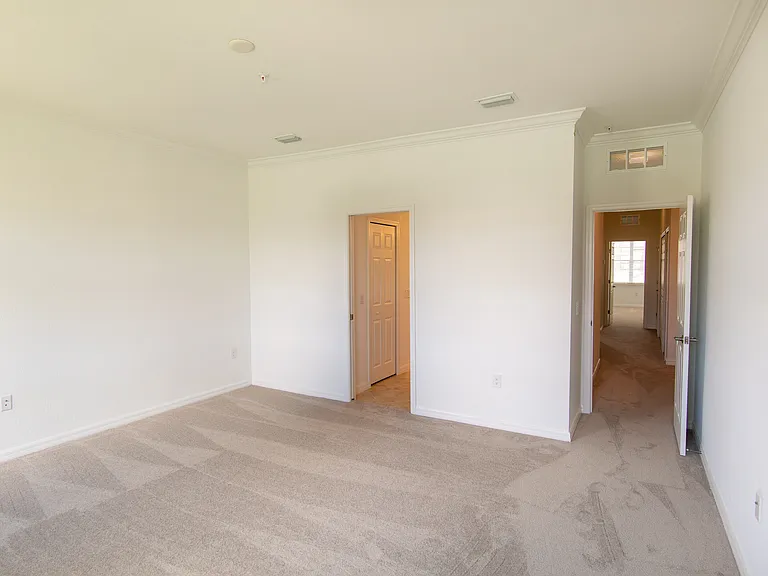 20450 Lagente Cir — Photo 11