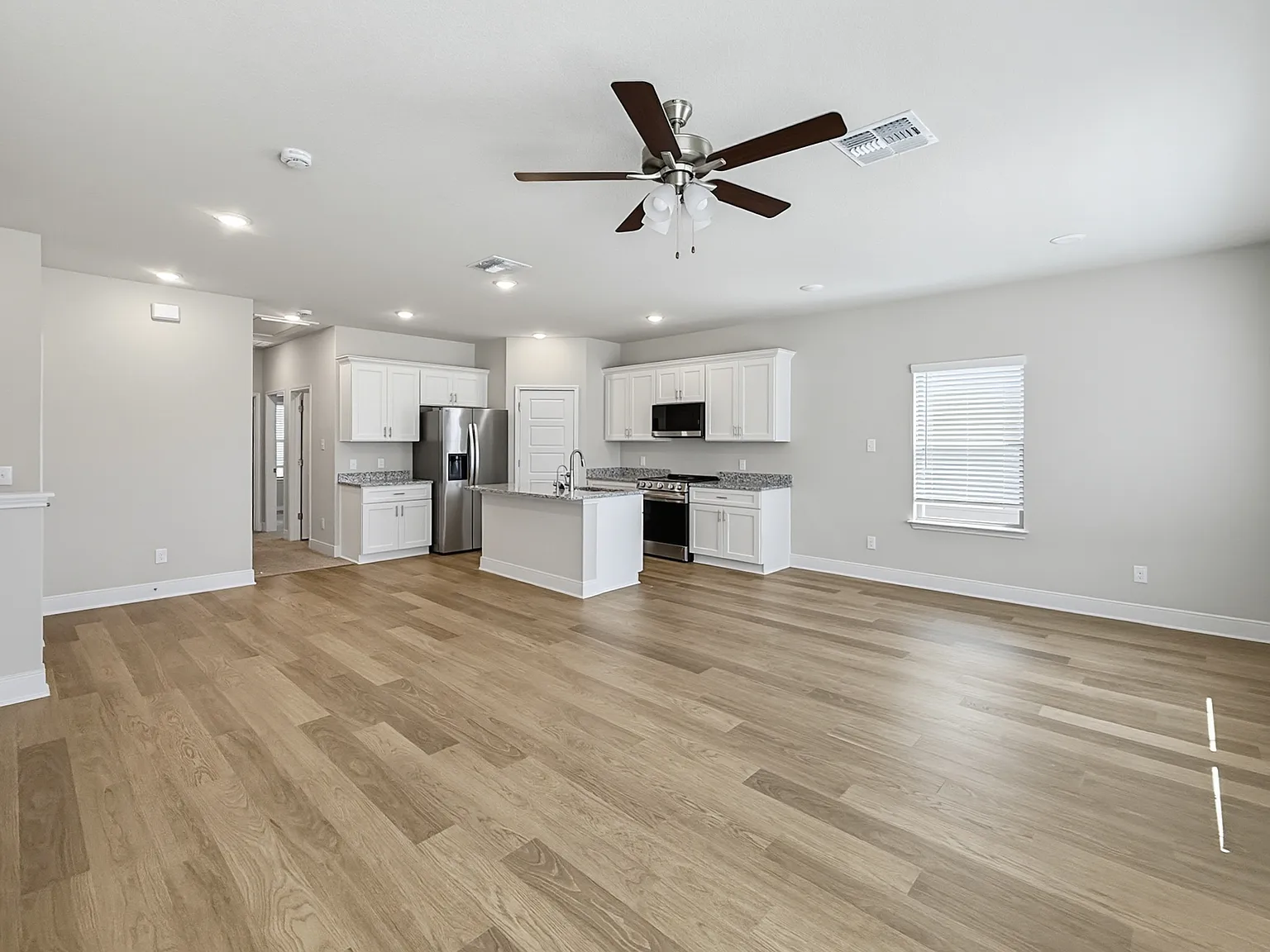 7232 Magnolia creek - 2 — Photo 3