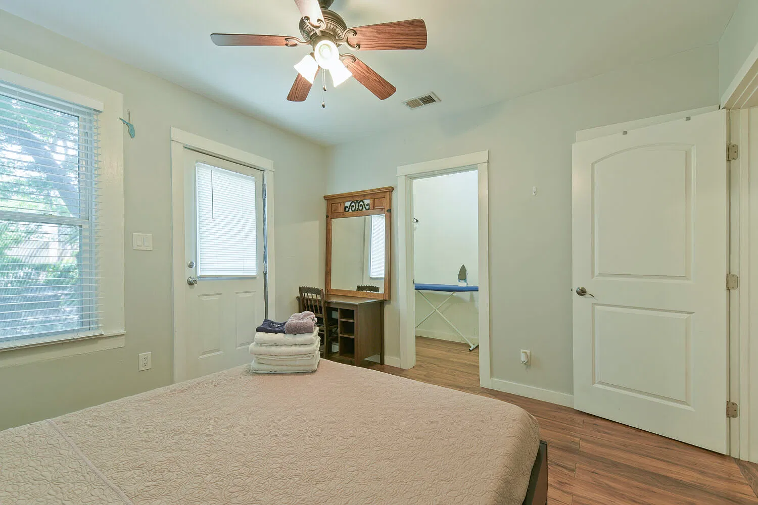 125 Paso Hondo St — Photo 3