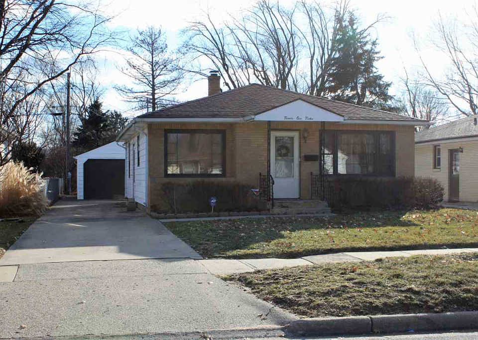 1st image of 2112 Dresden Ave