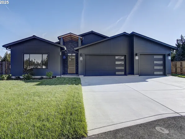 1211 NW 150th St, Vancouver, WA 98685