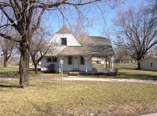 499 Silvey Rd, Lawson, MO 64062